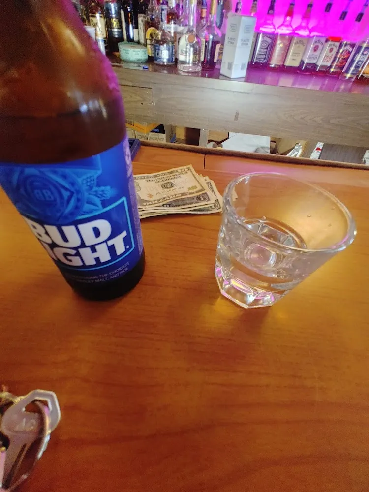 Budlight and Shot of 1800